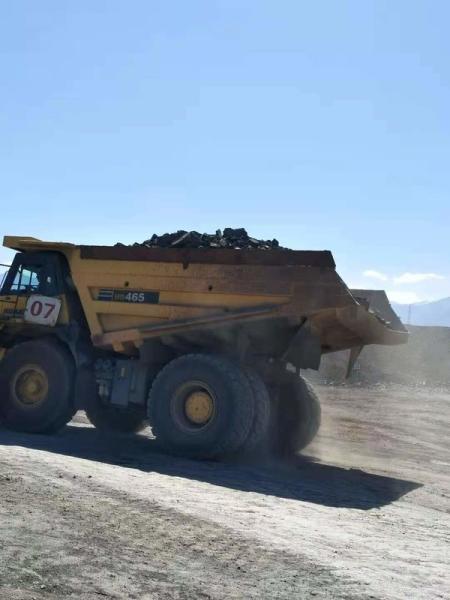 Komatsu HD465-7 Second Hand Dump Truck Water Cooled Type 6 cylinder
