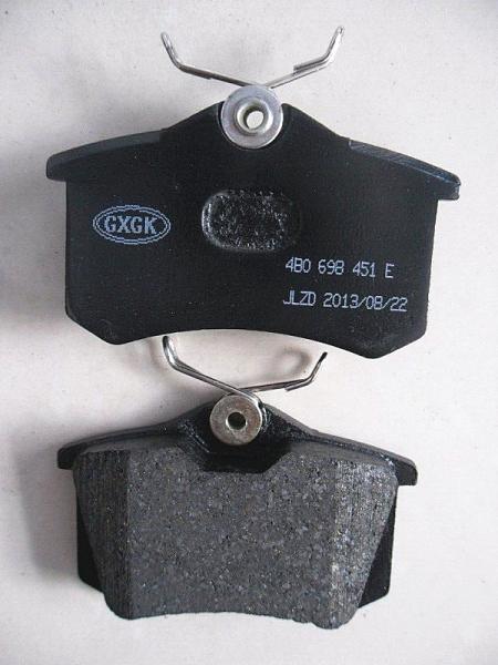 Brake Pads For Audi A3  For volkswagen Golf Jetta Passat Rear  4B0698451E Brake Pads