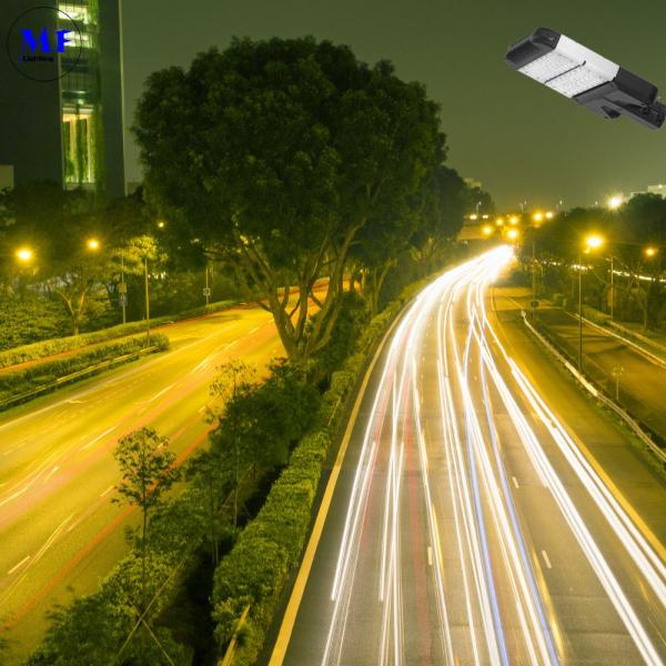 Фабричная цена светодиодный уличный свет IP65 Ik10 наружной 50W-250W с 10kv SPD затемнения для дорожного автомагистраля автостоянки