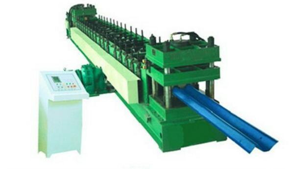 5m/min Highway Guardrail Forming Machine , Galvanized Sheet Roll Forming Machine