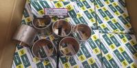 estafa principal diesel Rod Bearing STD de los soportes del motor de 6D108 6D125 NDC para el excavador Spare Parts de KOMATSU