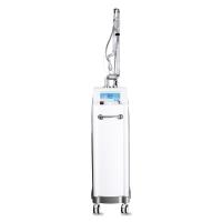 Máquina vertical do removedor do enrugamento do CO2 de 75000W/Cm2 RF para a cara
