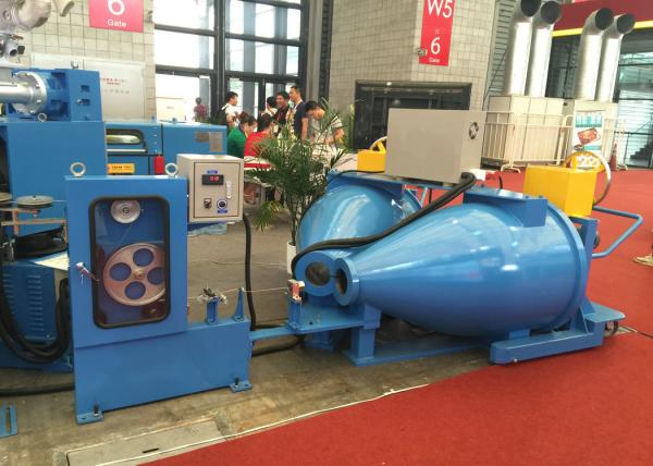 Le baril de Lut vers le haut du fil de noyau épongent à machine la basse ligne d'extrudeuse d'halogène de Smoling non -