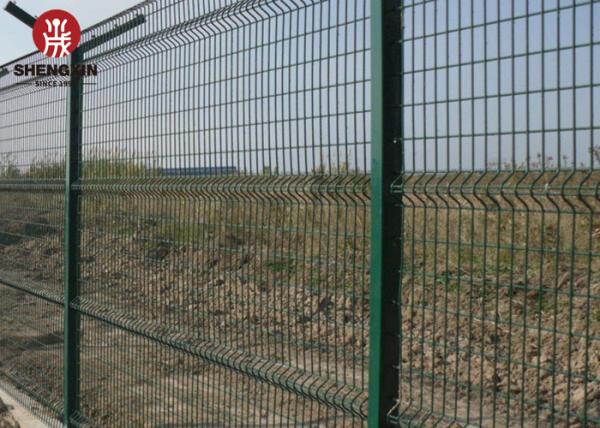 Road Curvy 3d Wire Fence Galvanized Welded Mesh Triangle