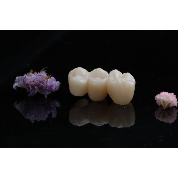 Диски разнослоистого Zirconia CAD CAM 3D зубоврачебные для крон мостов