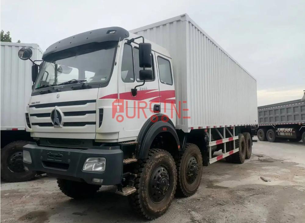 Beiben 8×8 420HP Heavy Duty Van Cargo Truck