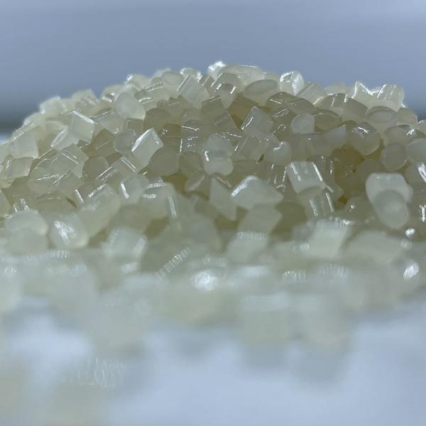 Transparency Of About 5-6mm TPU Granules, Fast Forming ,Good Rebound, Excellent Toughness
