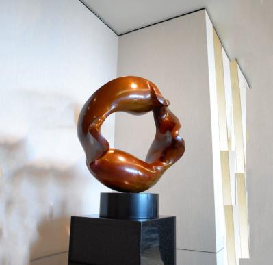 Esculturas internas do metal da decoração do hotel, estátuas de cobre da arte contemporânea
