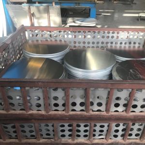 3000 Series 3003 Aluminum Round Circle Hard Anodizing Enameling Custom Size High Flatness Burr Free Edge Food Grade