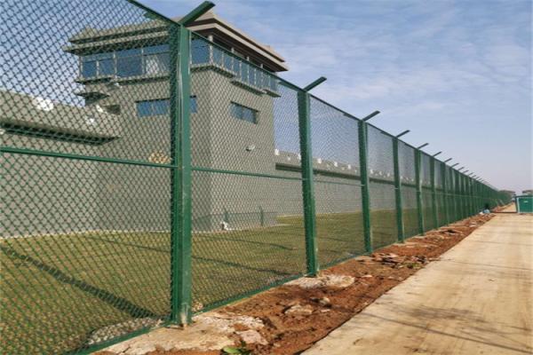 50X100mm 40X80mm Double Strand Razor Barbed Wire Fence Welded Razor Barbed Wire Mesh Fence
