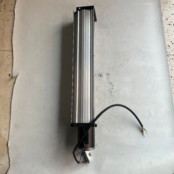 Premium 24V Permanent Magnet Synchronous Cross-Flow Fan for Yutong Bus HVAC Systems with 2500m³/h Air Volume and Low Noise ≤ 68dB