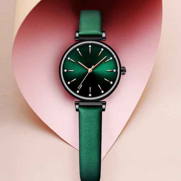 Alloy Quartz Women'S Leather Cuff Watch Leather Strap Luxury Ladies Watches