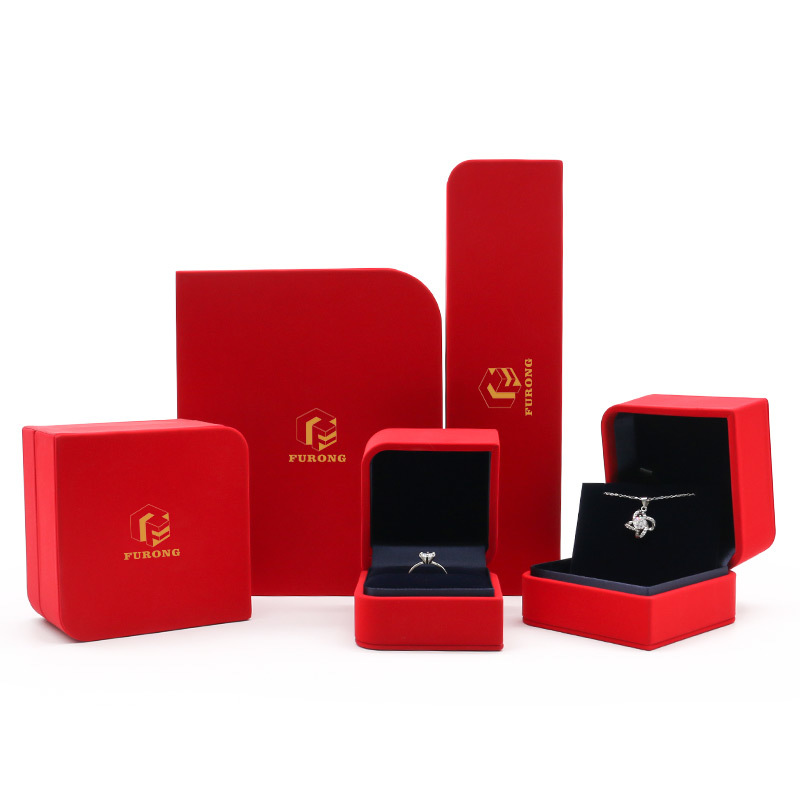 Luxury Packaging Jewellery Set Box Custom Logo Pu Leather Hinged Closure