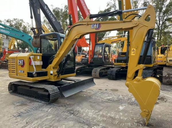 Used CAT 305.5E2 Mini Crawler Excavator with 0.22 m3 Bucket Capacity in Good Condition