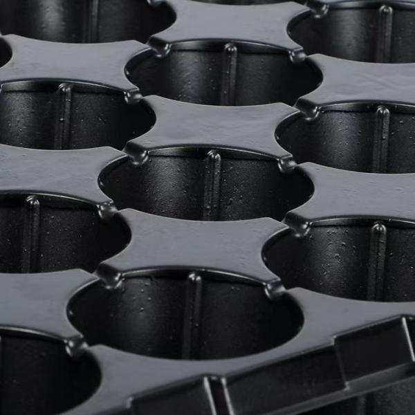 28 Hole Black Agriculture Plastic Trays Aging Resistance For Planting Vegetable
