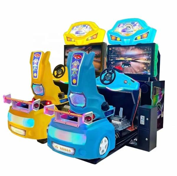 Two Players Car Racing Game Machine 3D Stylish For Amusement Parks