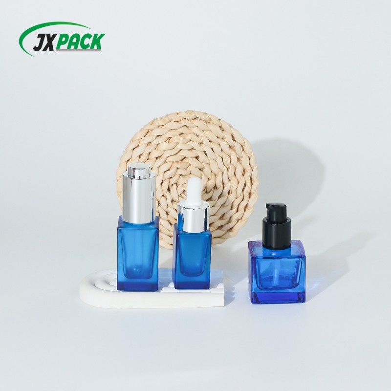 Glass Dropper Bottles Manufacturer | 5ml–30ml Custom Cosmetic Packaging
