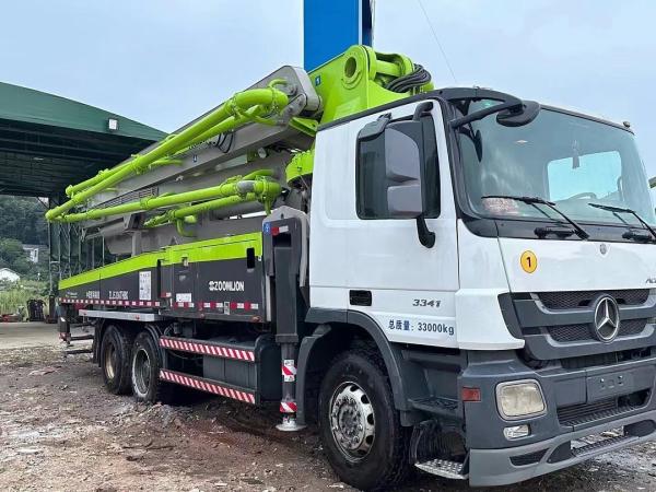 Équipement de transport de ciment Zoomlion Mercedes Actros 47m Diesel Used Béton Boom Pump Truck