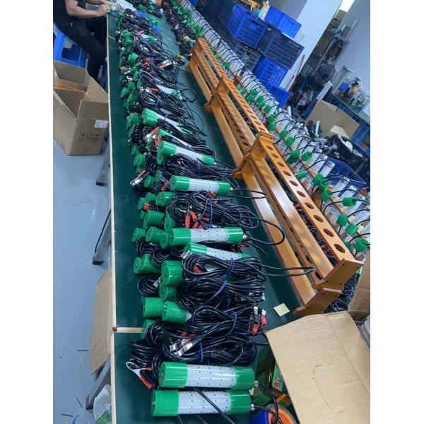 30000 Hours Working Time Submersible Deep Drop Underwater Lure for Ocean Vessel Fishing