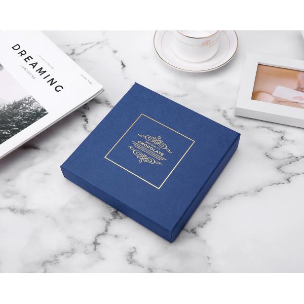 Коробка для упаковки подарков с шоколадом с разделителями и индивидуальным дизайном Pantone