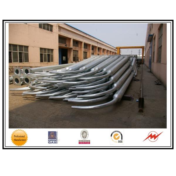 Известный фонарный столб металла горячего погружения проекта гальванизированный, белый поляк стали света покрытия