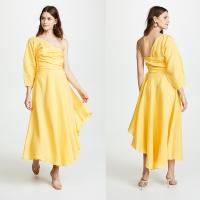 Habillement asymétrique de mode une épaule avec le maxi été de robe de longue femme de douille