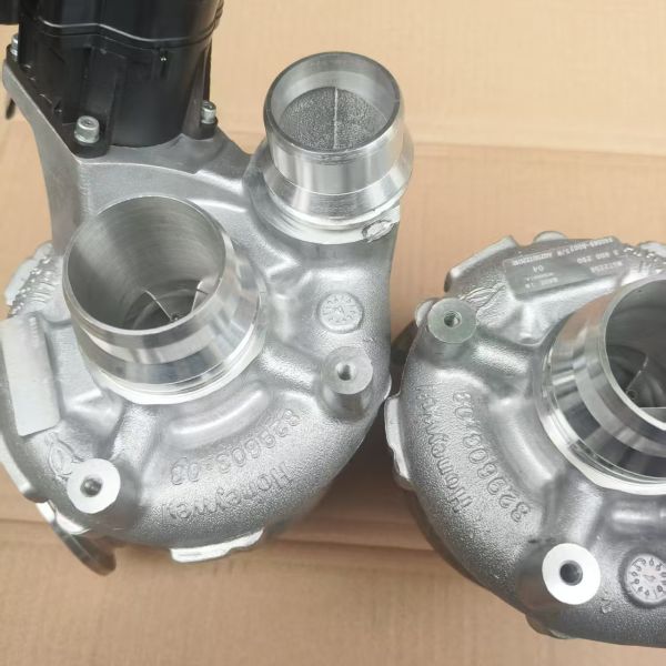 Direct Replacement 4.4T Capacity Gasoline Fuel BMW Turbocharger Supercharger Twin-Turbo 829603-03