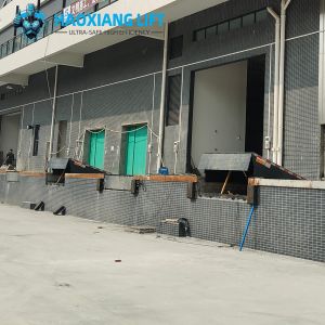High Stationary Hydraulic Loading Dock Leveler 6T-20T Plate For Truck Warehouse Truck Suitable