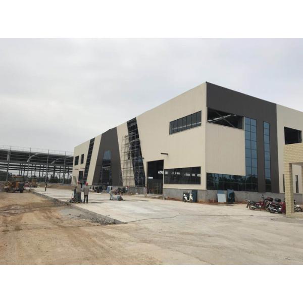 Полуфабрикат тяжелая фабрика стальной структуры с краном