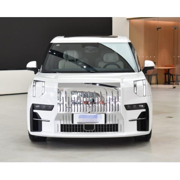 ZEEKR 009 WE version 2022 6 seats CLTC 702 pure electric white / black car