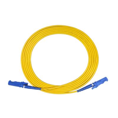 O cabo de remendo Singlemode E2000/UPC simples ao remendo da fibra ótica de E2000/UPC cabografa 1m 3m