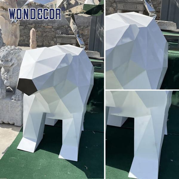 Наружная кованая скульптура из нержавеющей стали Геометрия Белый медведь