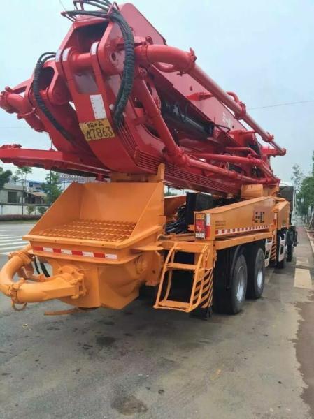 2007 Pompes à béton d'occasion 45 m avec hauteur d'alimentation 1540 mm et type de cylindre