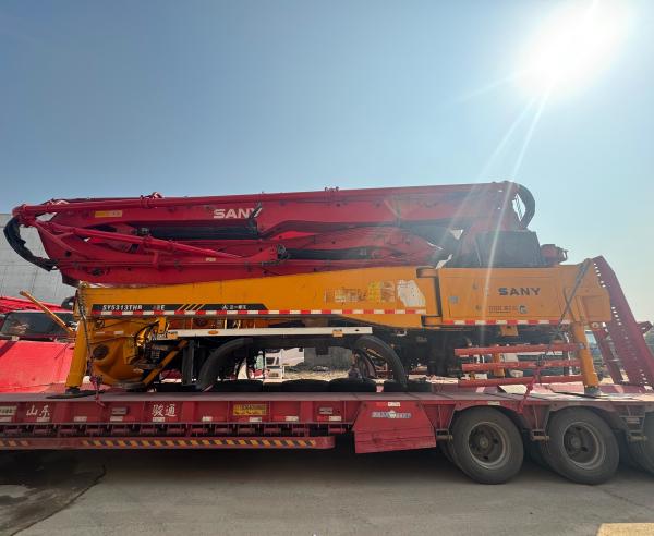 La bomba de hormigón de 40 metros sin camión modelo 2012