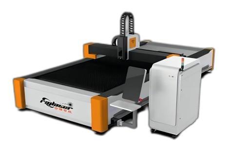 Raytools Лазерная голова и система управления Cypcut Лист металлорезатель с IPG лазерным источником