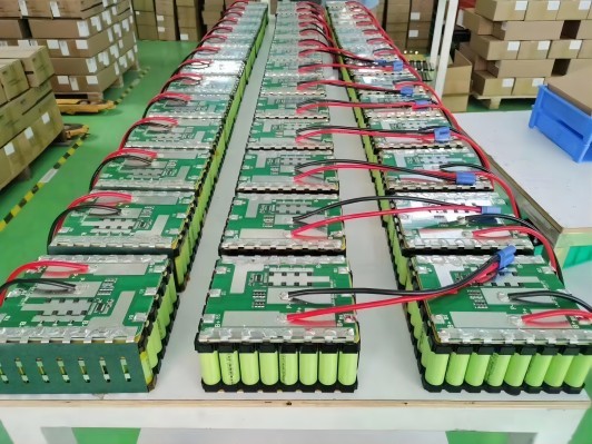 Батареи лития EV ROHS дружелюбное облегченной экологическое 10000 раз