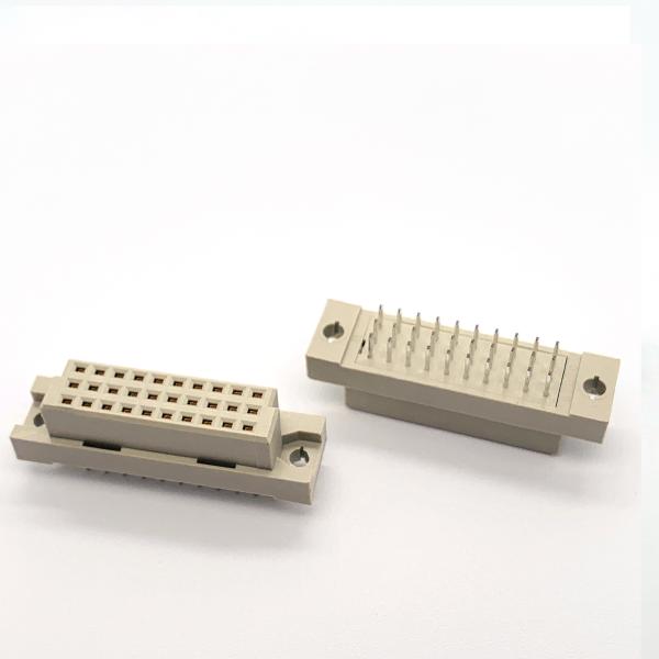 Triple Row DIN 41612 Connector Polyester PBT 3.0A UL94V-0 For Motherboard