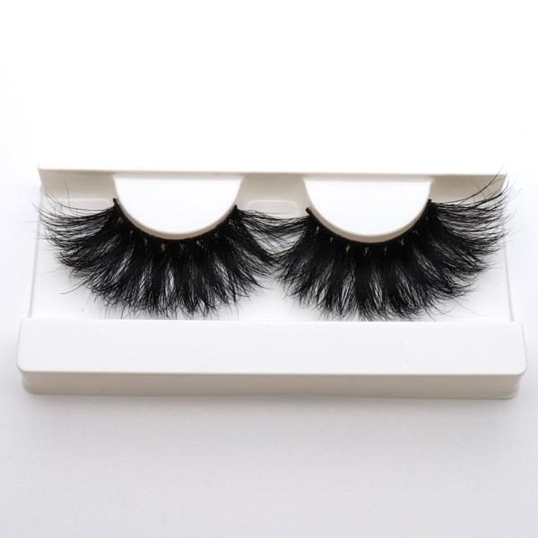 Full Strip Cruelty Free Eyelashes , Fluffy 18mm Mink Lashes