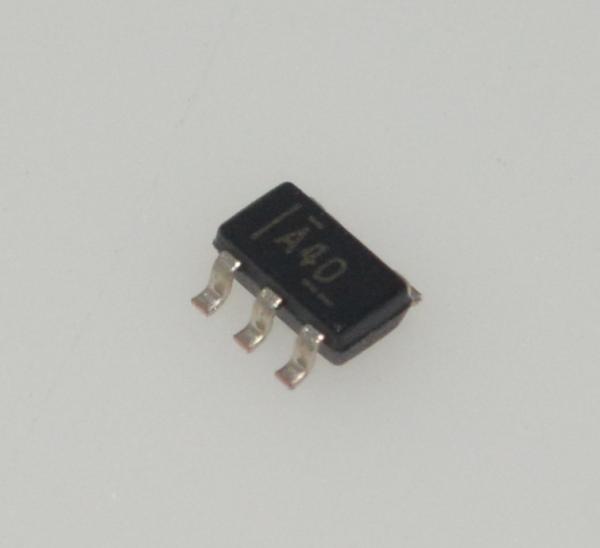 OPA340NA Amplificateur opérationnel CMOS à alimentation simple avec bande passante de 5,5 MHz, vitesse de balayage de 2 V/µs, entrées/sorties rail-à-rail, courant de repos de 750 µA, fonctionnement de 2,7 à 5,5 V, boîtier SOT23-5 pour applications portables et alimentées par batterie