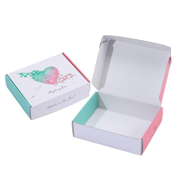 Pedido personalizado Aceptado Impresión Embalaje blanco Caja de regalo Caja de correo de papel corrugado