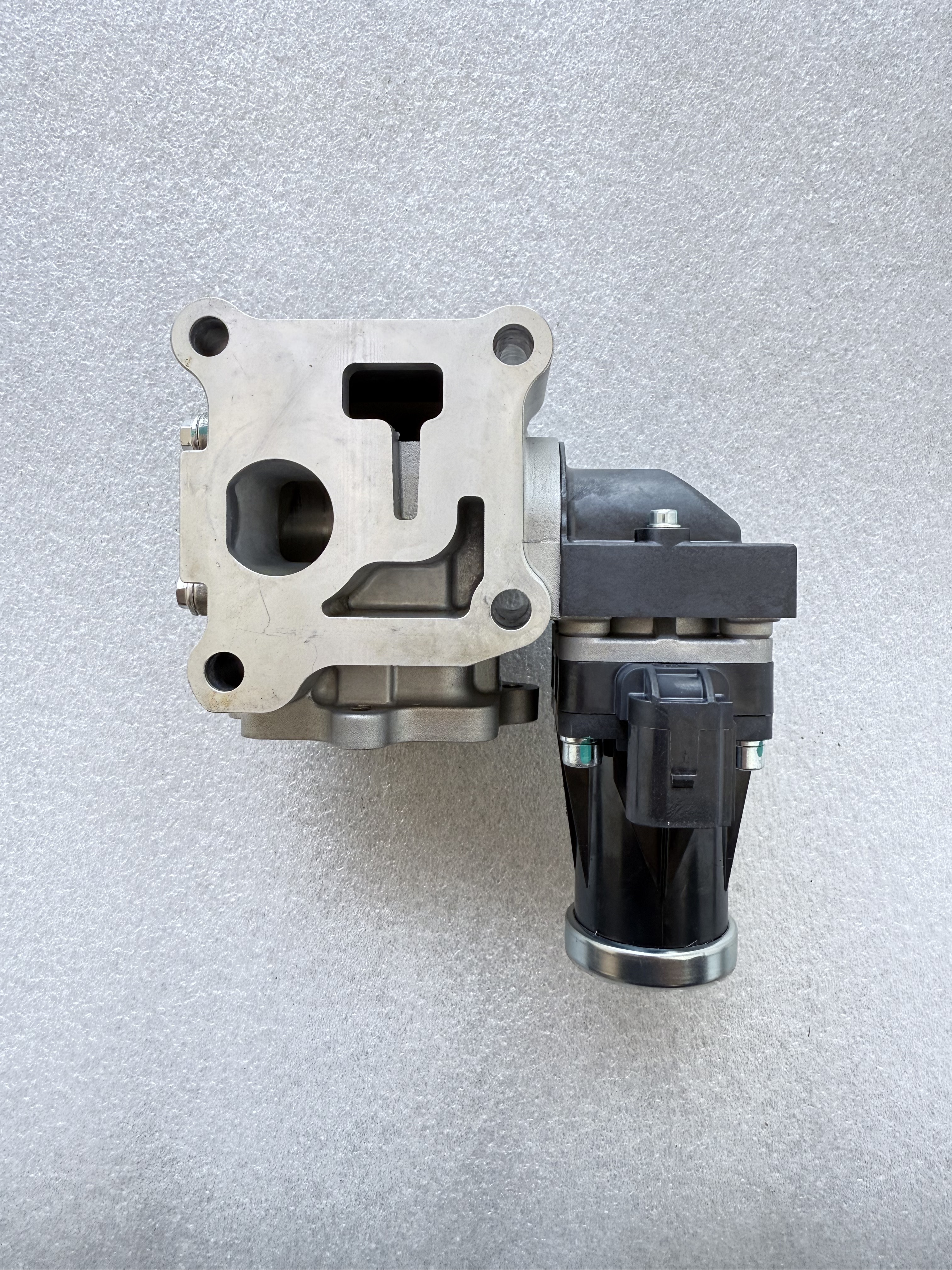 Quanchai V36/S36 Diesel Engine Model 6HH1 National Four Leivo Harvester King Kong II 12VEGR Valve Machinery Engine Parts