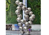 Esculptura de grandes bolas de espelho de aço inoxidável decorativa paisagística