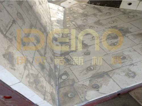 Pipe revêtue en céramique avec trous