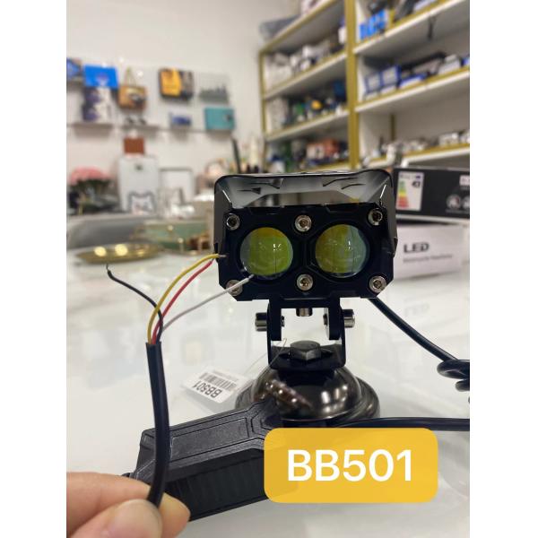 2 LED Cartoon Style White Yellow Flash Waterpoof LED Light Motorcycle Use