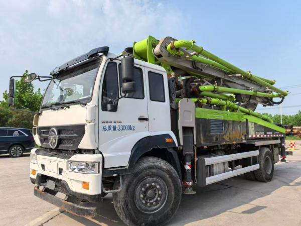 Used Zoomlion 38 Meters 38M Concrete Pump Truck Steyr Second Hand Hydraulic Pumps 2020