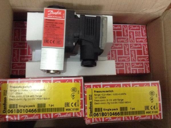 HVAC  Durable Pressure Switches MBC5100 Block Type   Compact Pressure Switches MBC5100 For Marine