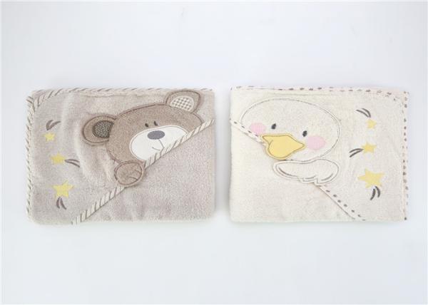 Sweat Absorbent Baby Receiving Blankets , Baby Boy Swaddle Blankets Grade A