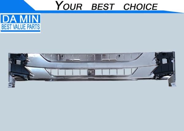 Chrome Plated Grille 8982410711 Face Lift Bright Radiator Grille For Isuzu NPR NQR Model Inner Side With Holder