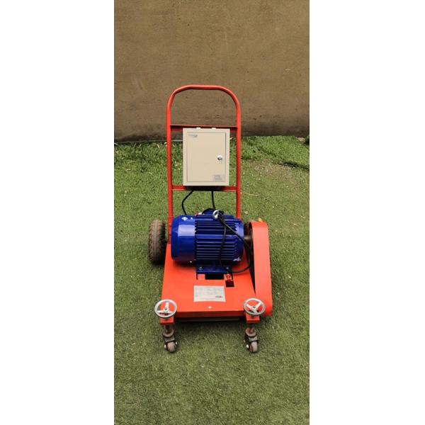 RoHS Running Track Installation Machinery , Heavy Duty Grass Cutting Machine
