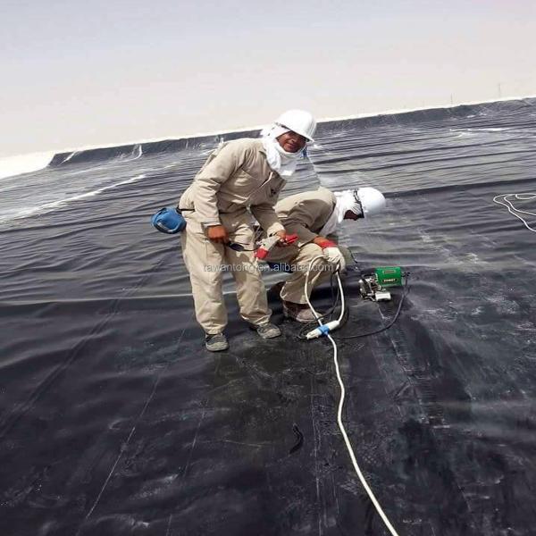 2m-8m Largura HDPE Revestimentos de barragem Revestimentos de geomembrana de 1mm para aquicultura Peixe Venda